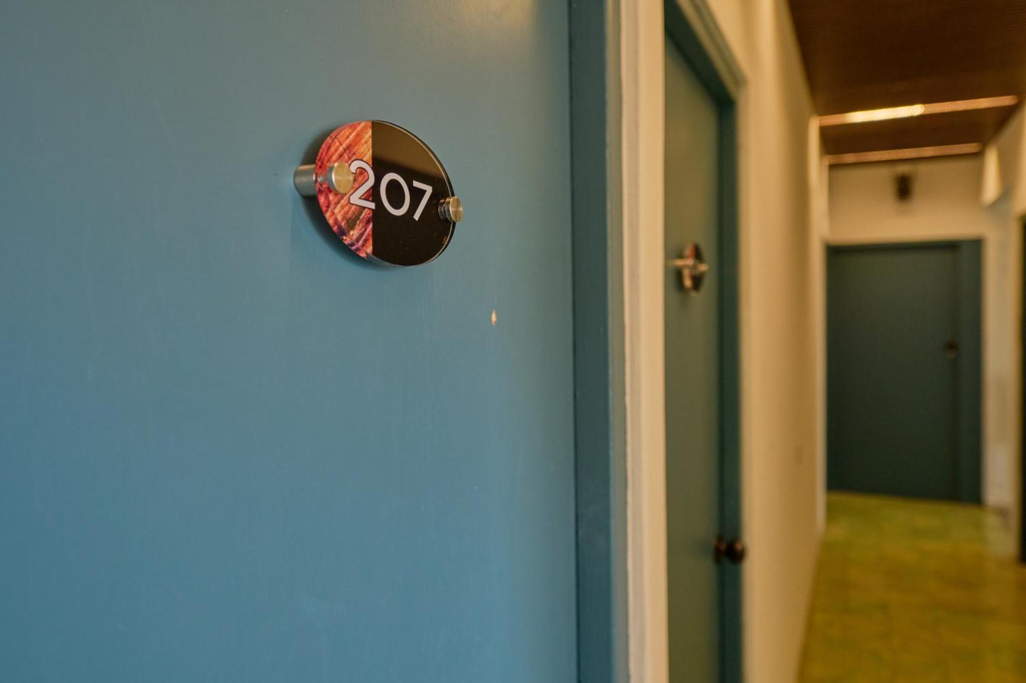 Central Boutique Hotel オラニエスタッド エクステリア 写真