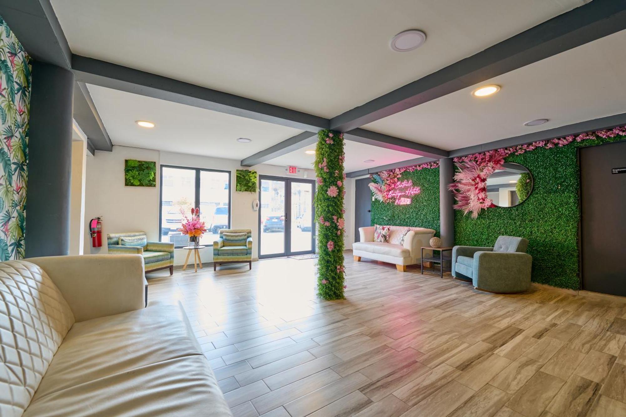 Central Boutique Hotel オラニエスタッド エクステリア 写真